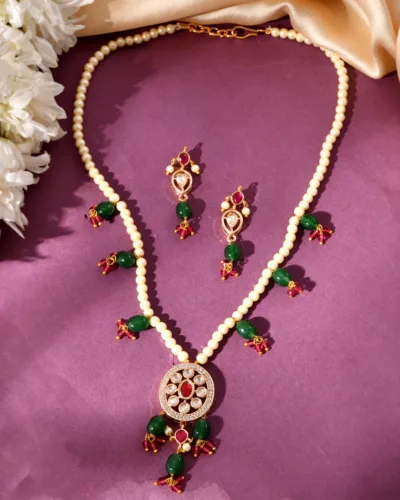 Richlook Delicate Kundan Red Green  Necklace With Smart Look Pearl Mala