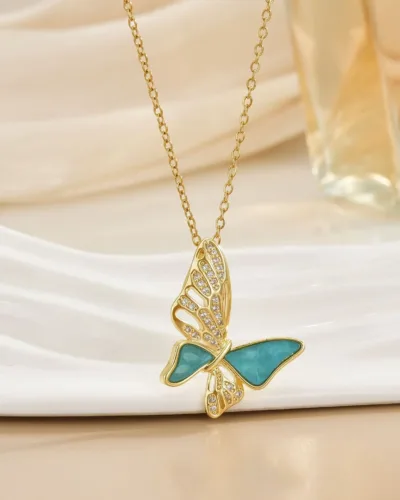 A preety butterfly penant chain give a rich and polish style to your look