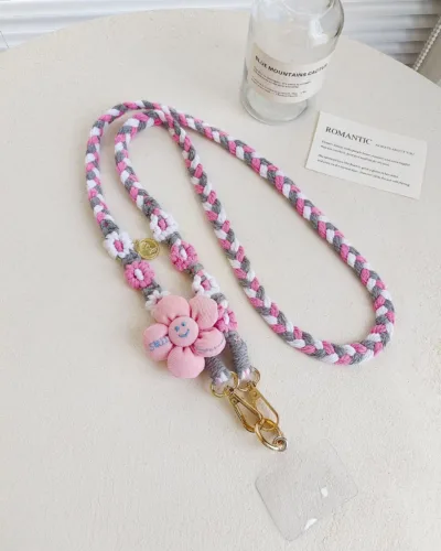 Beautiful crochet flower mobile strip