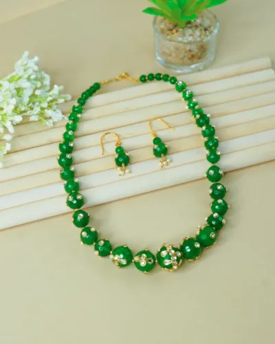 ElegantEmerald Green Beaded Mala Set