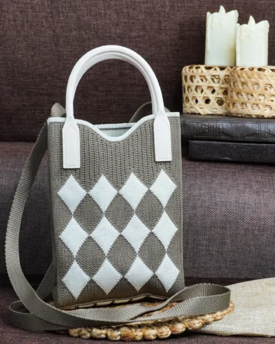 Elegant  Knitted crossbody Bag